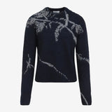 Black sweater,front view