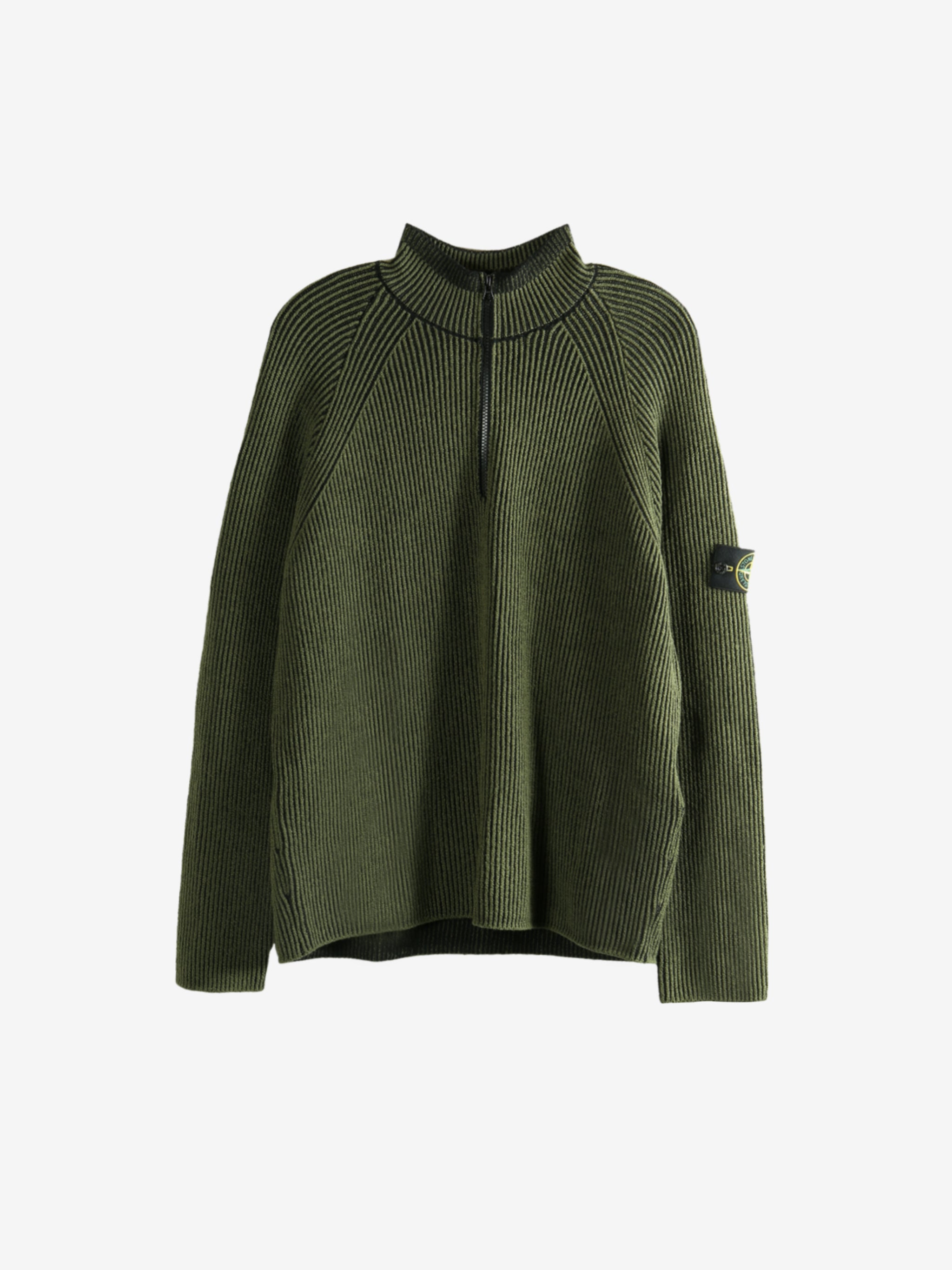 Green shirt, front view