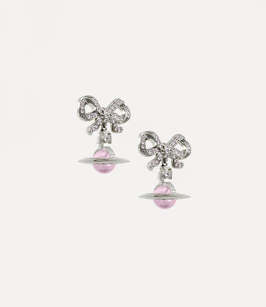 Pink accessories, front view