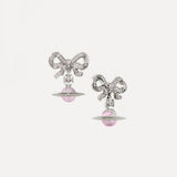 Pink accessories, front view
