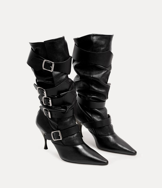 Black boots, front view