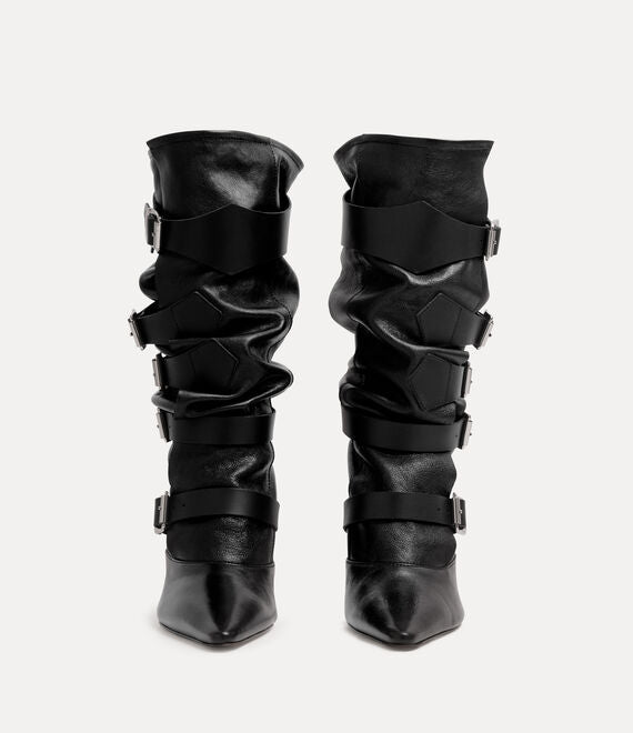 Black boots, front view
