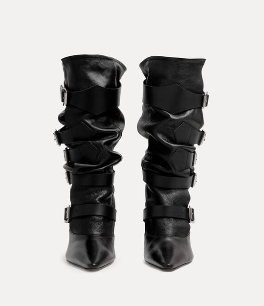Black boots, front view