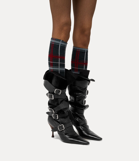 Black boots, front view