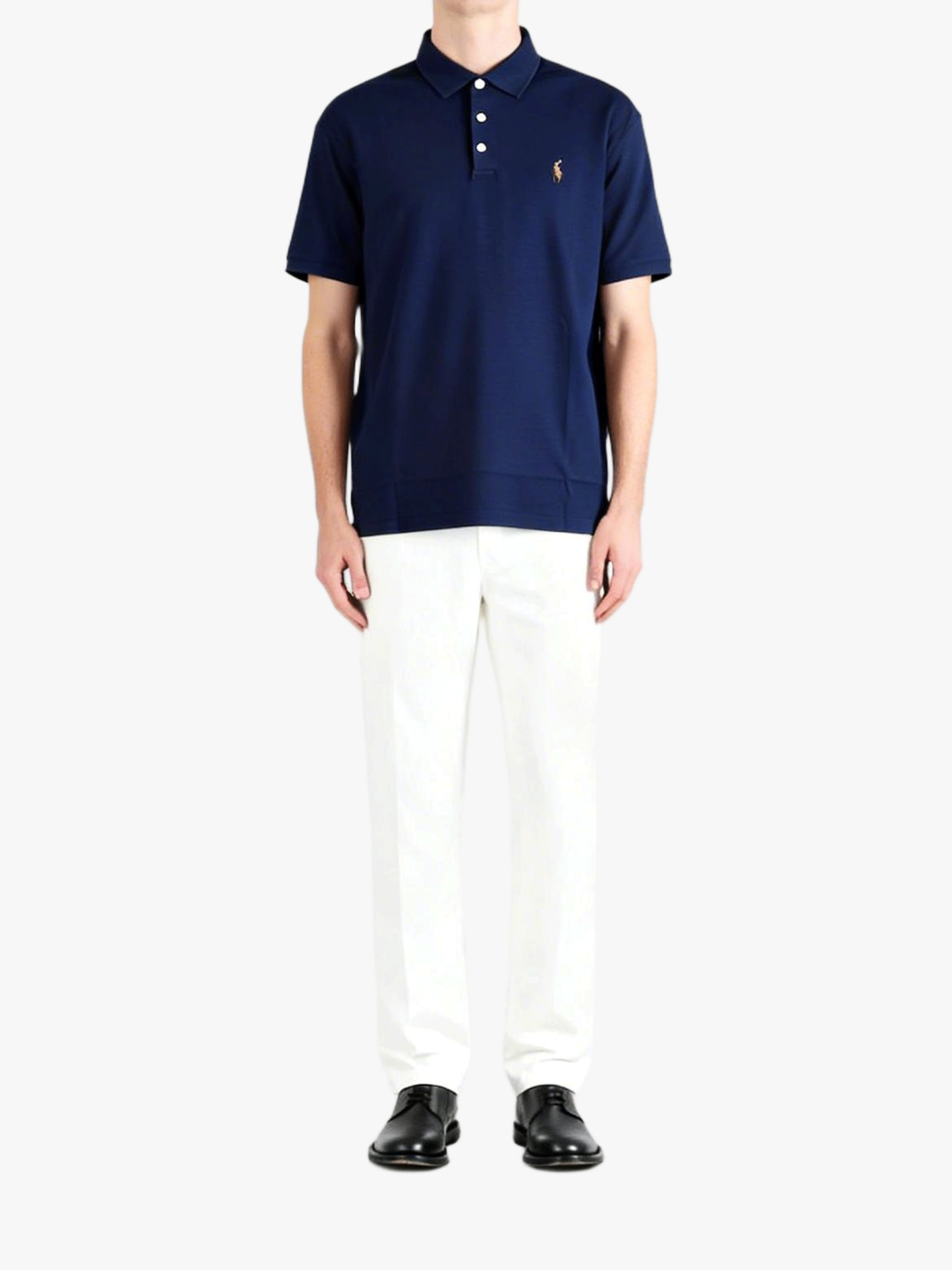 BIue shirts , full body view