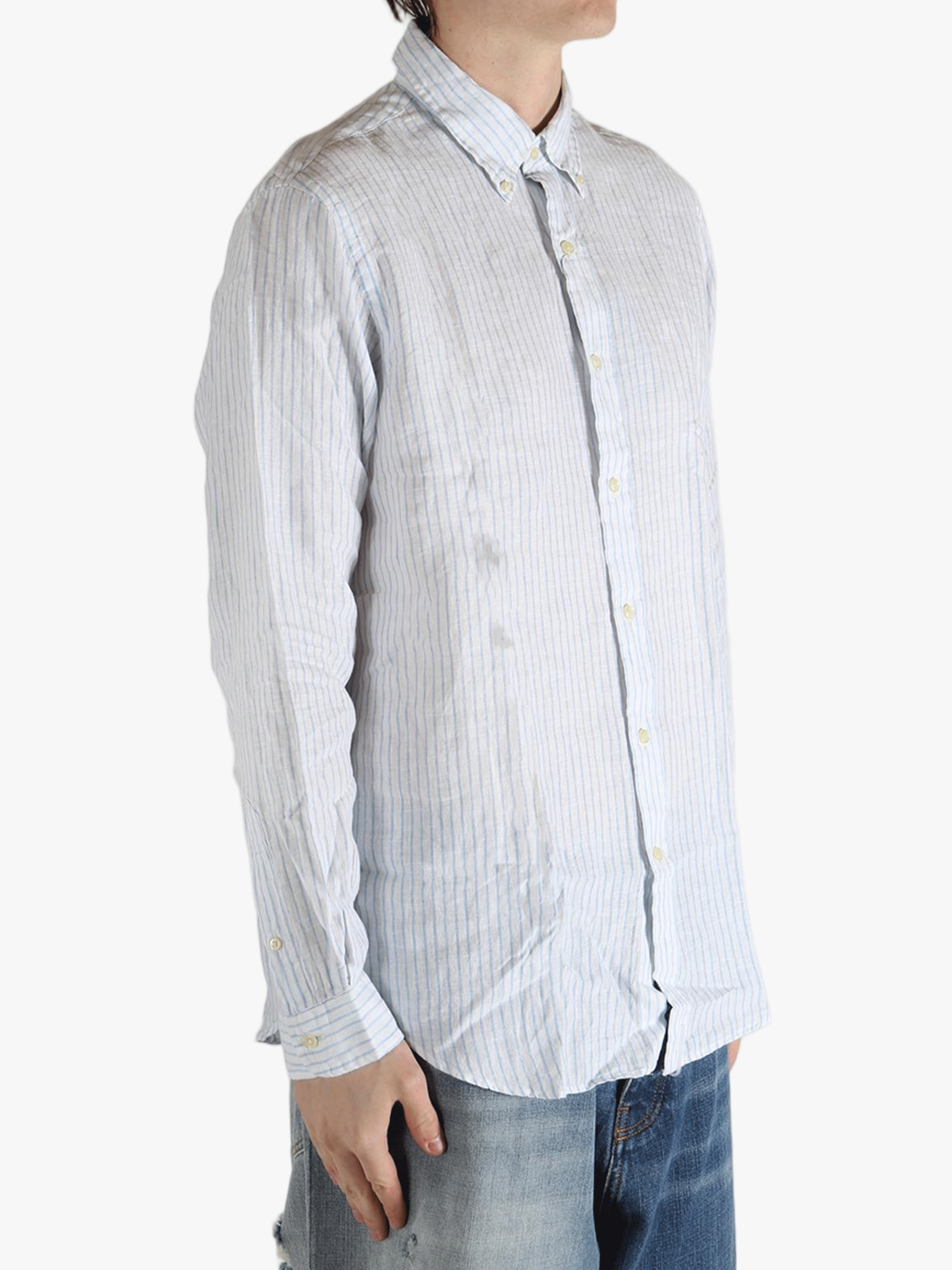 Blue shirt worn by a person, showing the shirt's fit