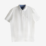 White shirt,front view