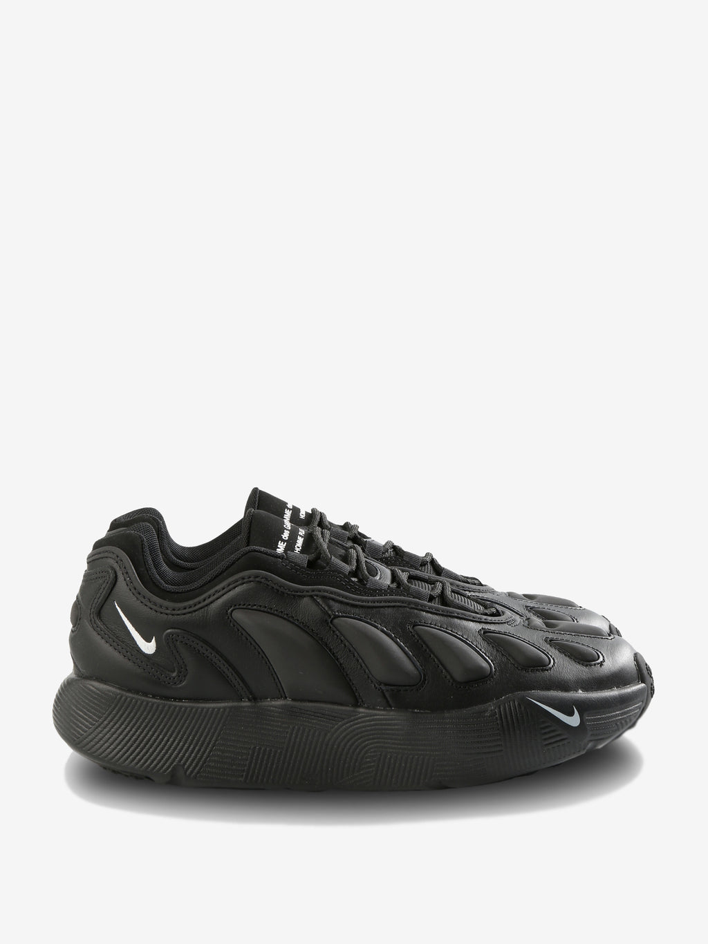 Black sneakers,front view