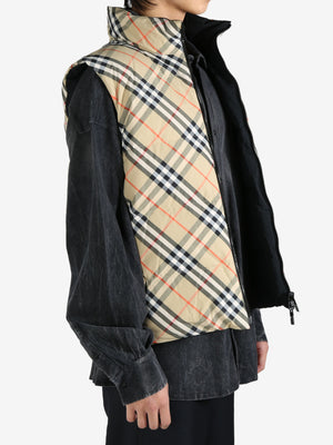 BURBERRY - Men Nylon Check Packable Hood Gilet