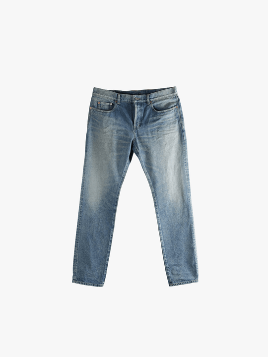 Blue jean, front view