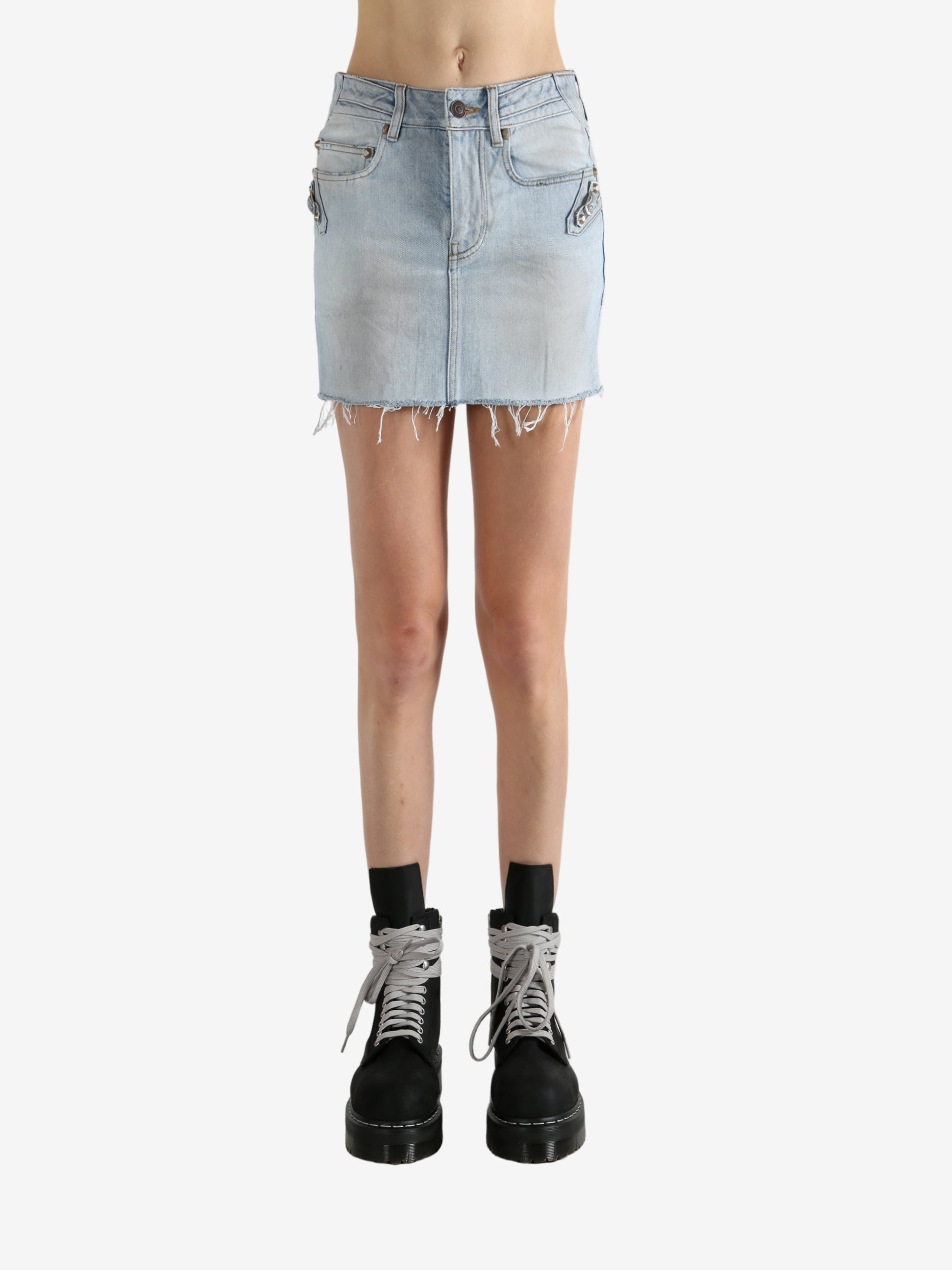 Blue skirt worn by a person, showing the skirt's fit