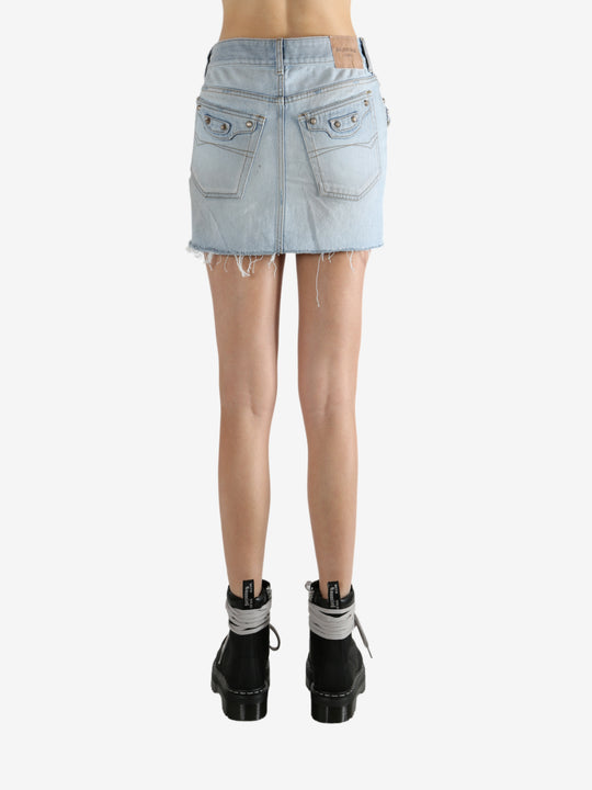 Blue skirt worn by a person, showing the skirt's fit