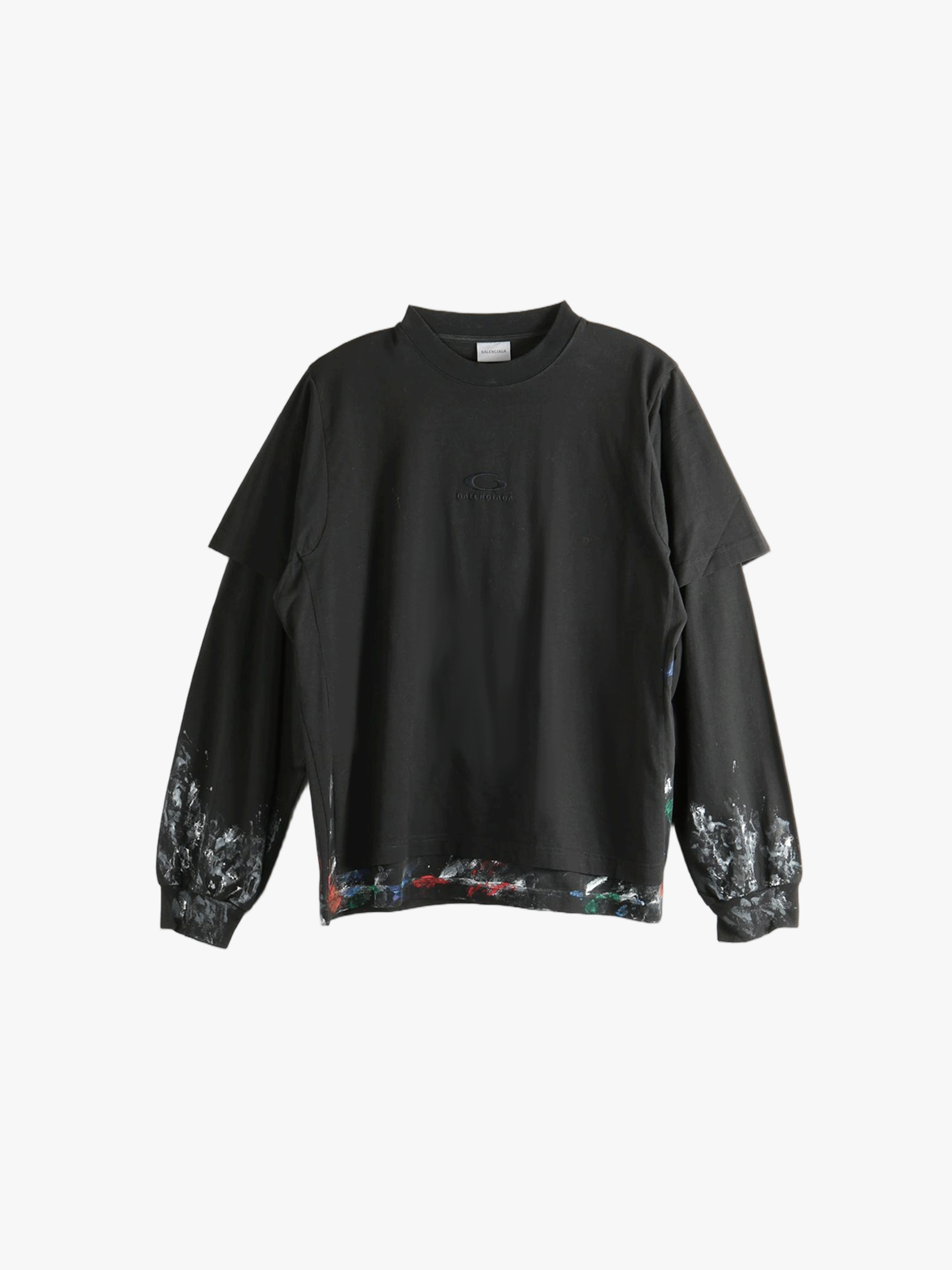 Black t-shirts,front view