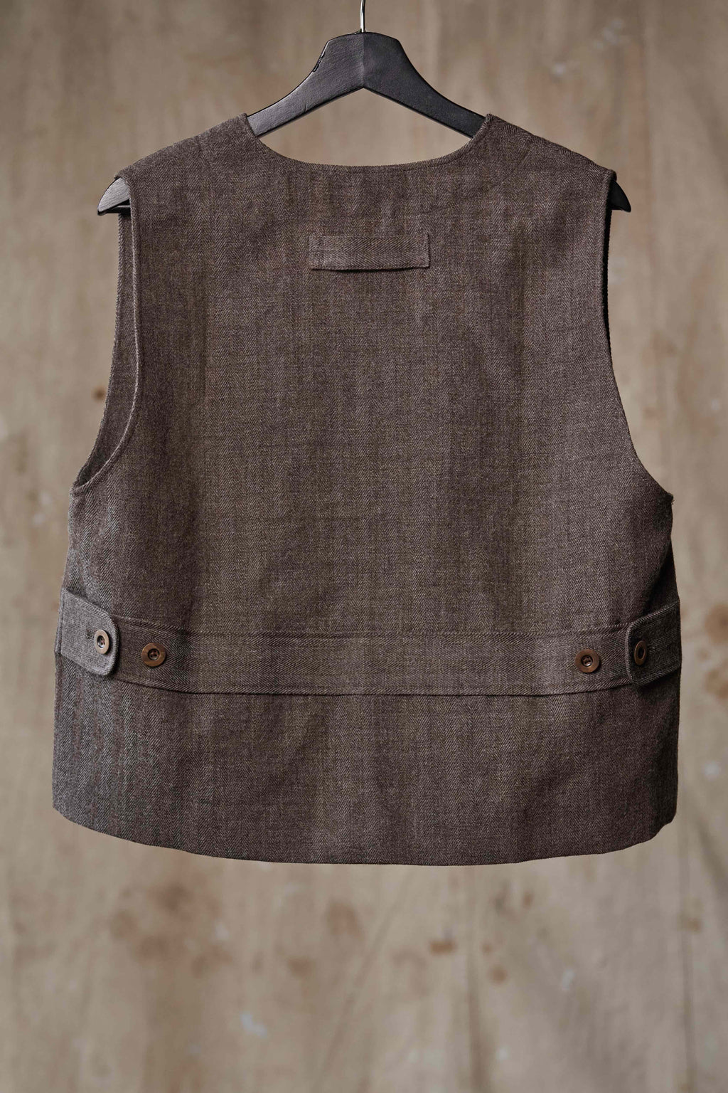 AVIVA JIFEI XUE Single Breasted Flap Pocket Vest w/Adjustable Back