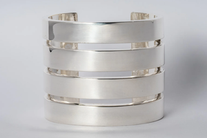 PARTS OF FOUR Ultra Reduction Slit Bracelet (60mm, YS)