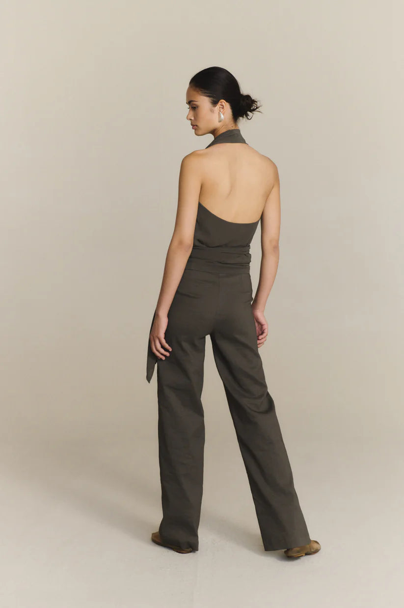 Grey top worn by a person, showing the top's fit