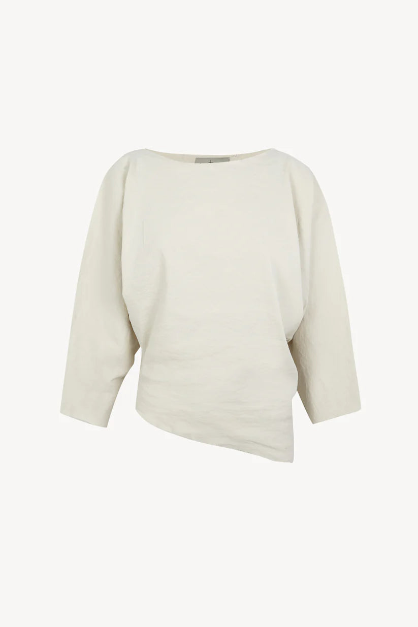 White top, front view