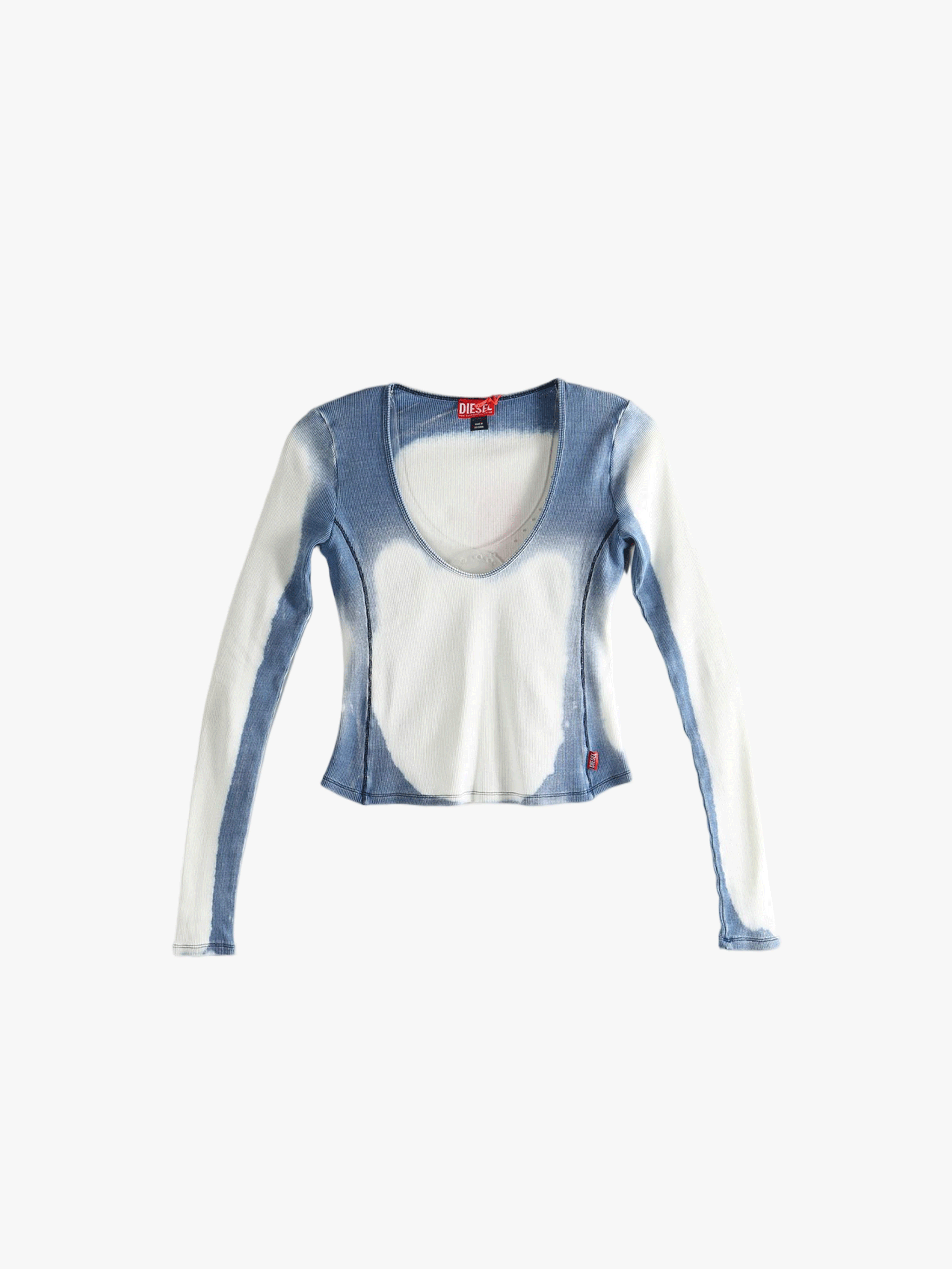 White top , front view