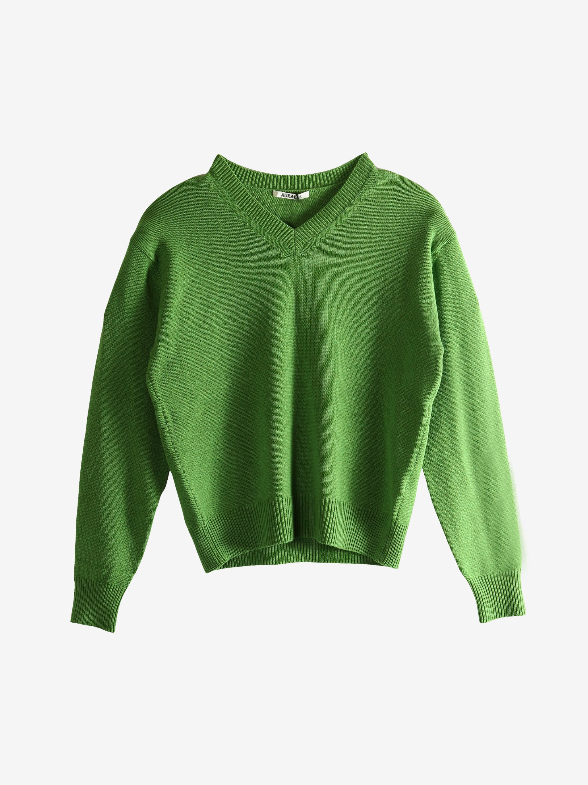 Green knitwear,front view