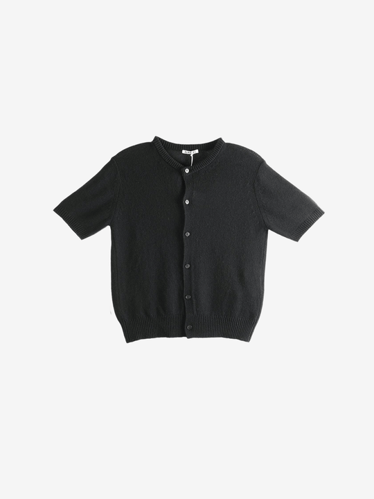 Black knitwear,front view
