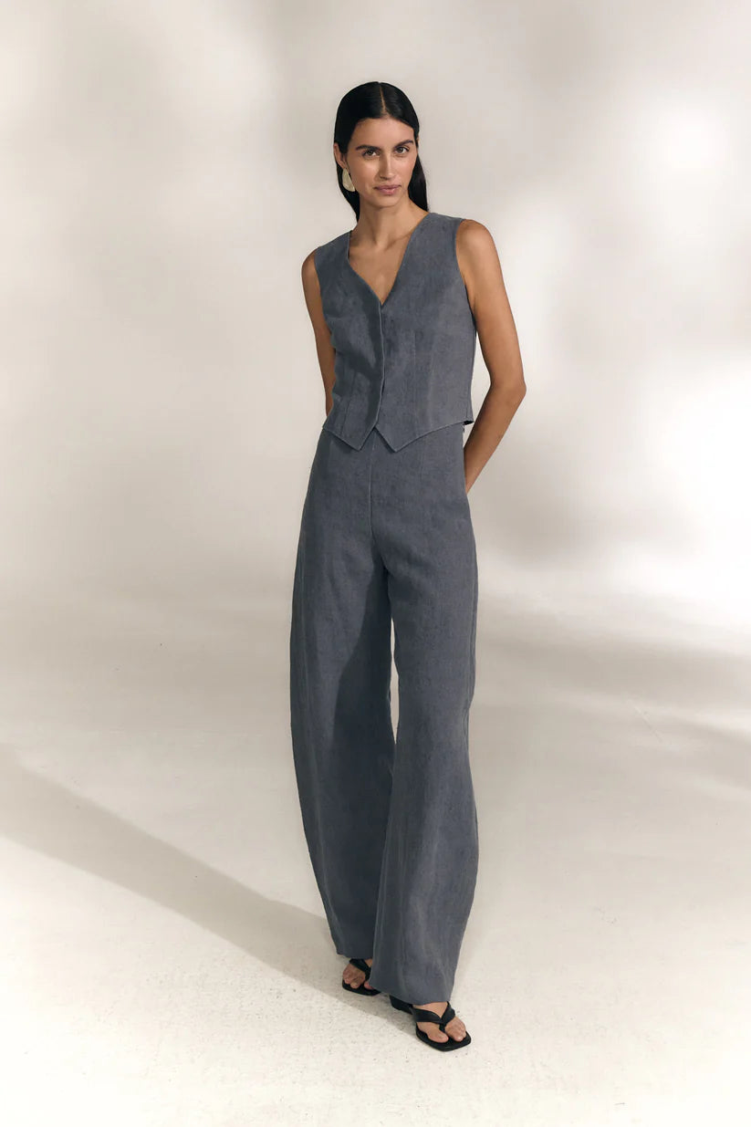 Blue pants, full body view