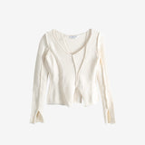 White sweater,front view