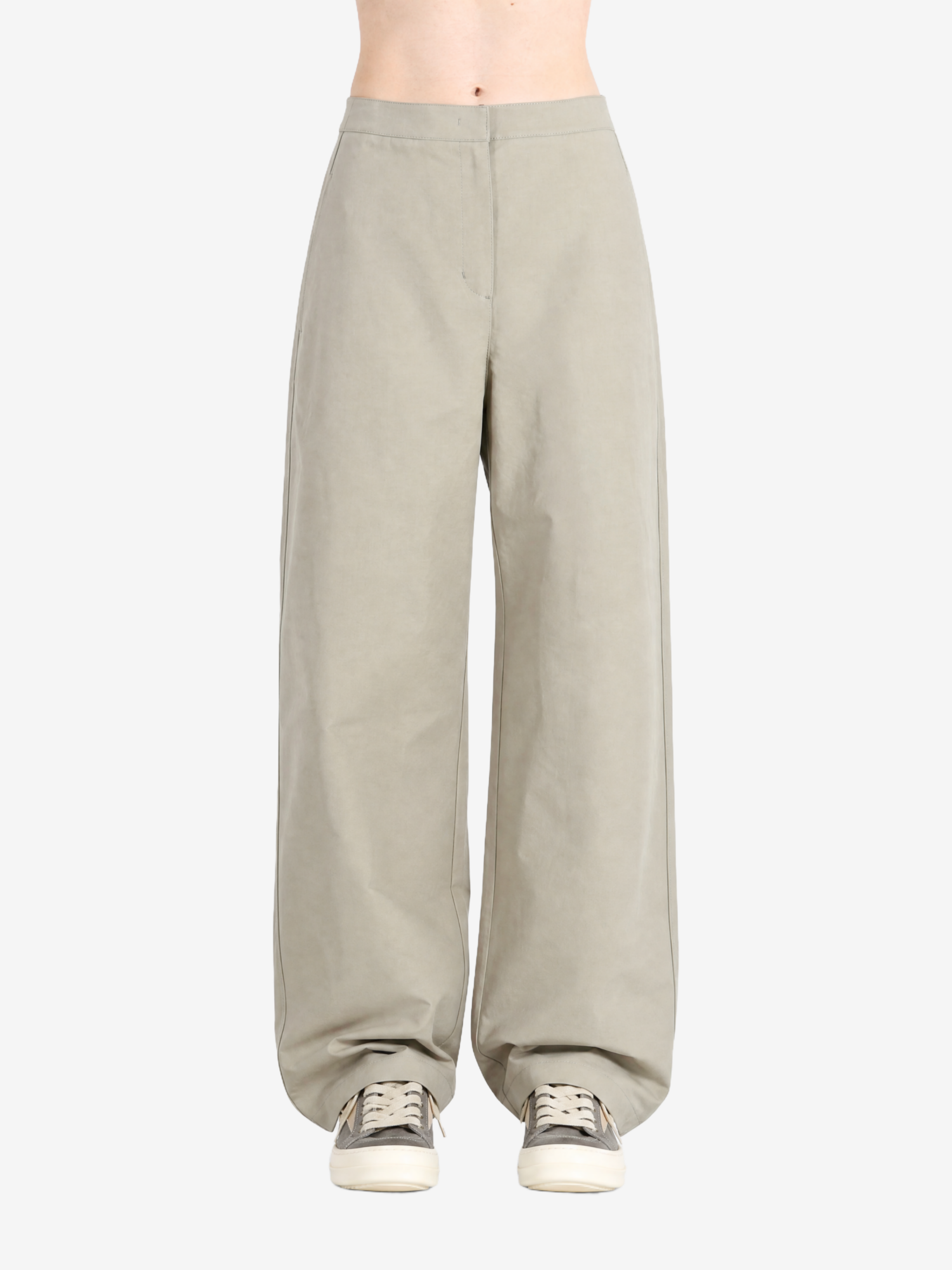 Tan pant,full body view