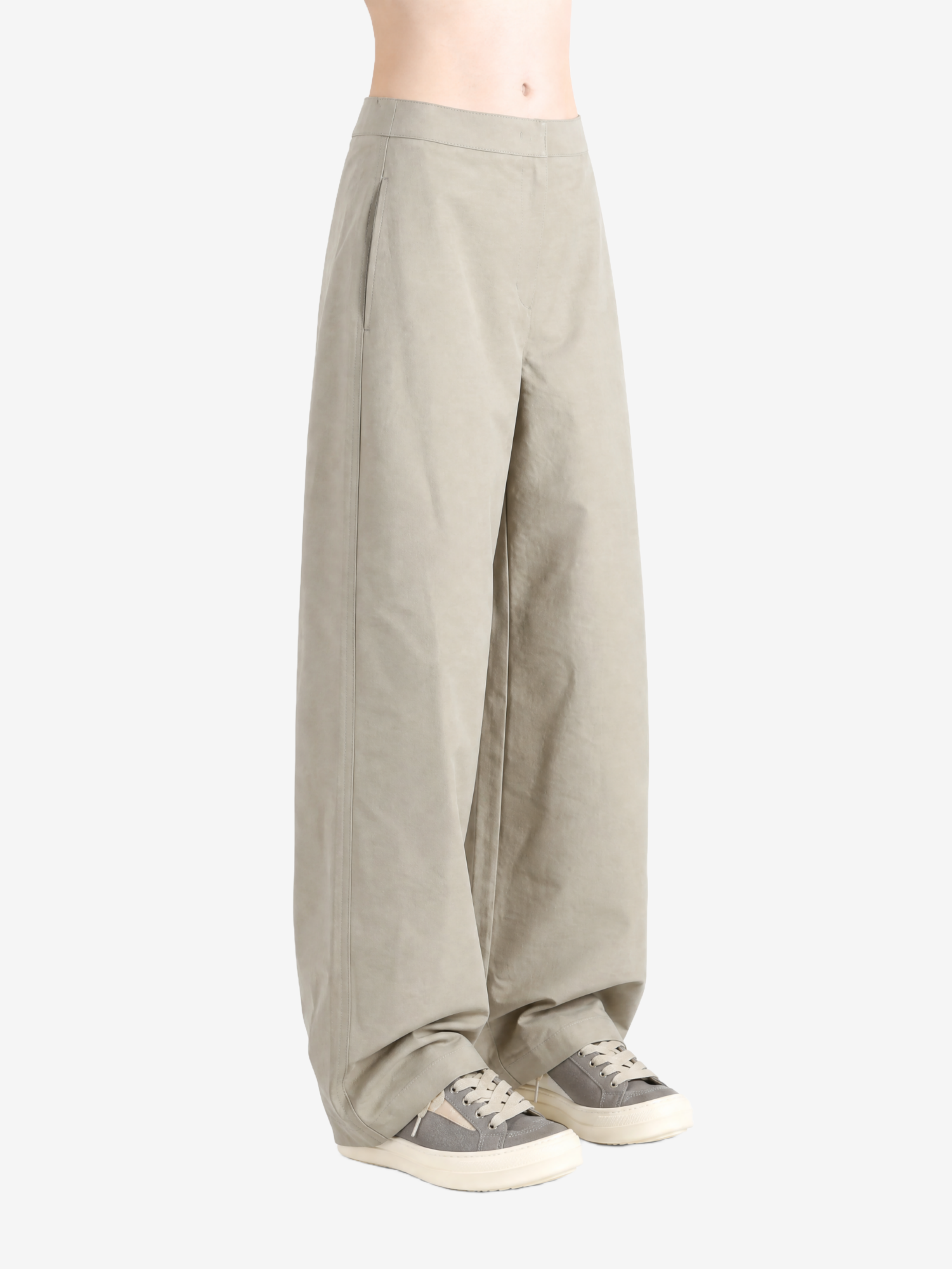 Tan pant,full body view