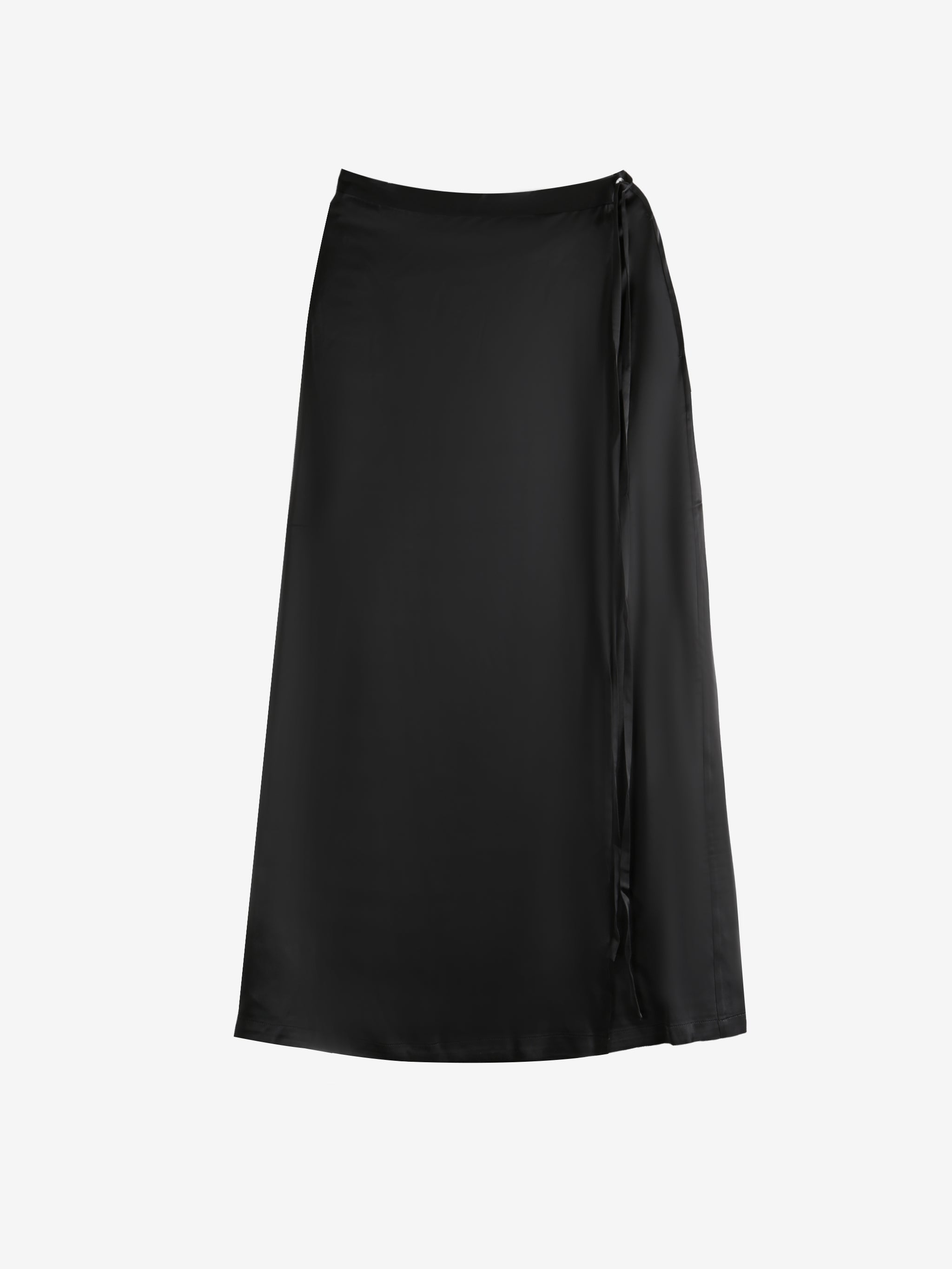 Black skirt, front view