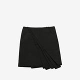 Black skirt, front view