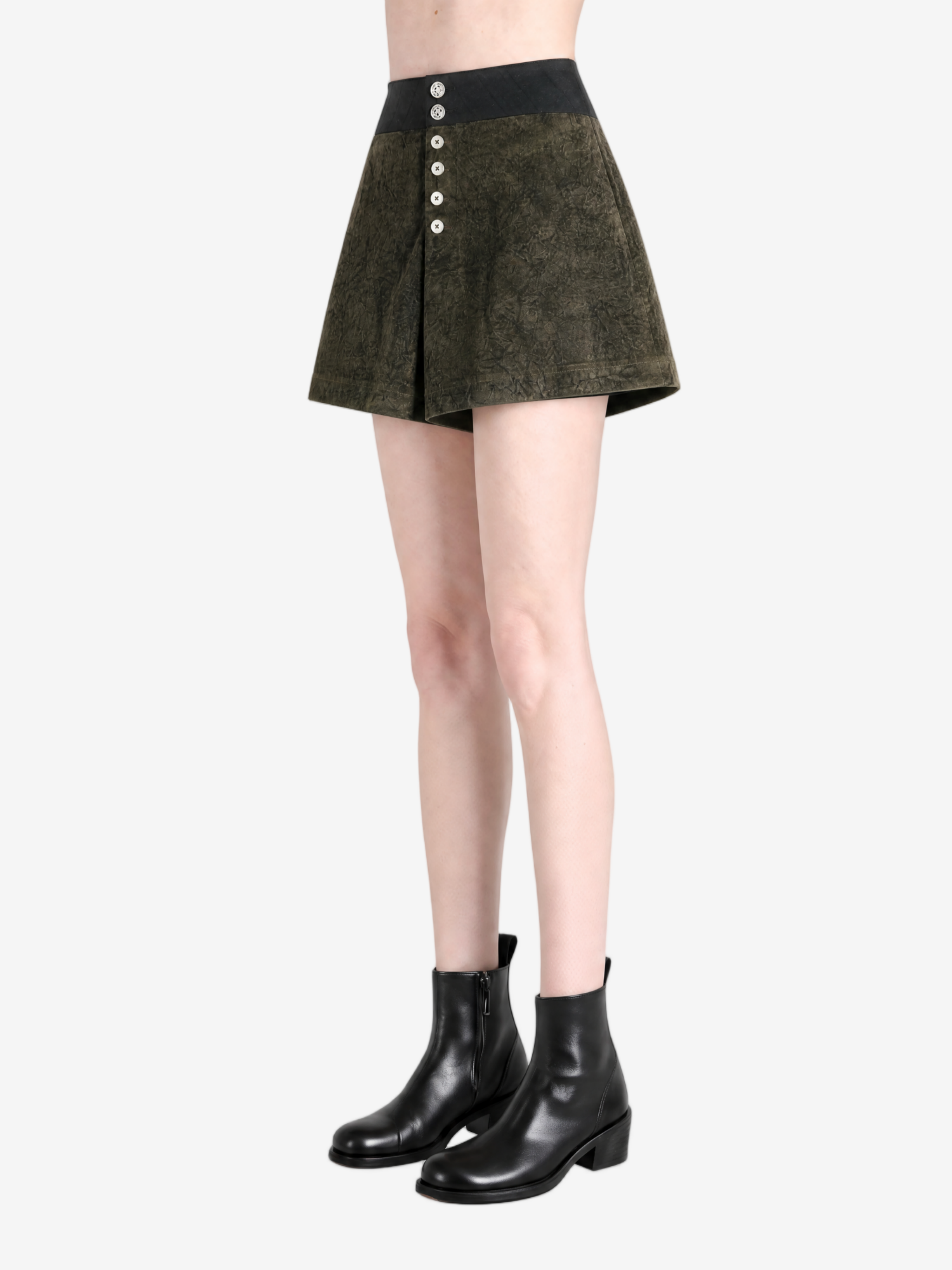 Green skirts,full body view