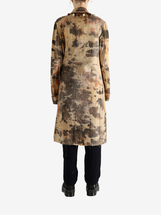 Yellow coat, full body view