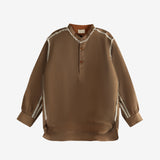 Brown shirt, front view