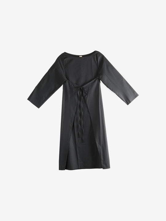 Black dresses,front view