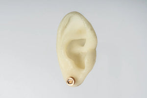 PARTS OF FOUR Tiny Stud Earring (0.1 CT, Diamond Slab, AMA+DIA)