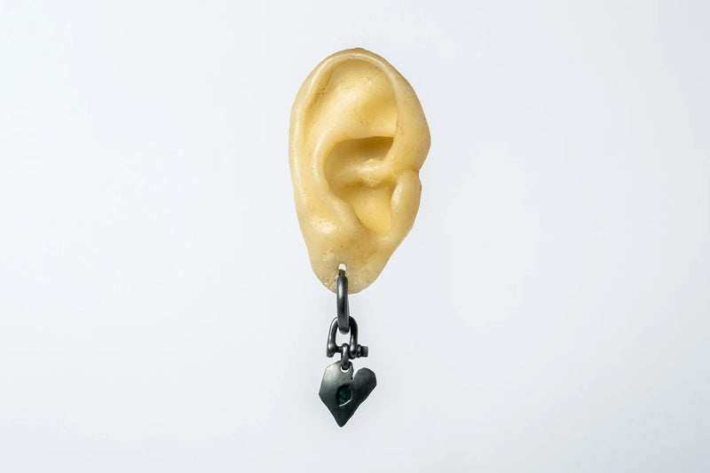 PARTS OF FOUR Jazz's Solid Heart Earring (Extra Small, 0.1 CT, Blue Diamond Slabs, KA+BDIA)
