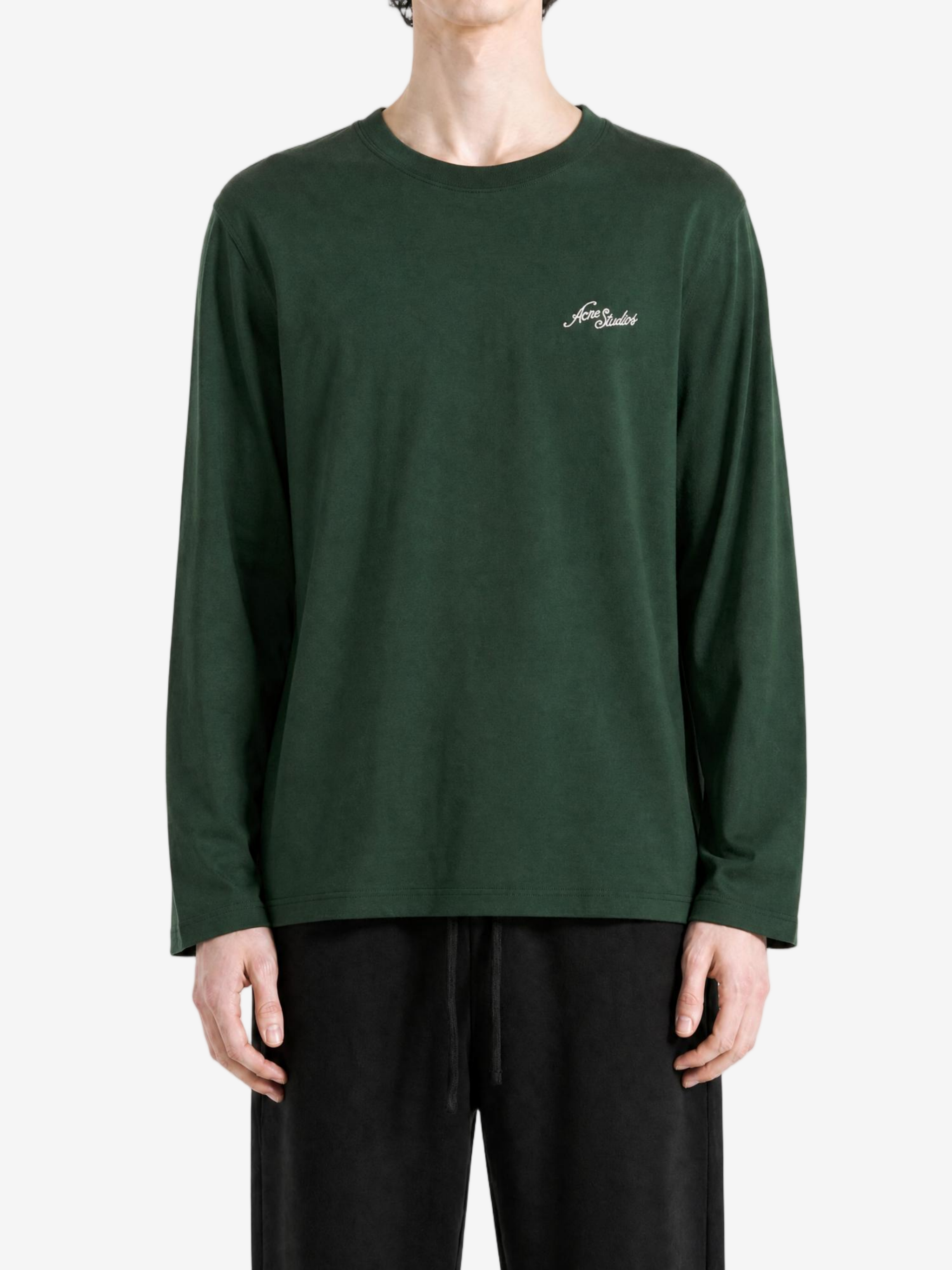 Green t-shirt, full body view