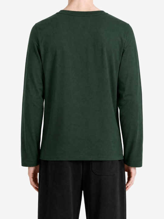 Green t-shirt, full body view