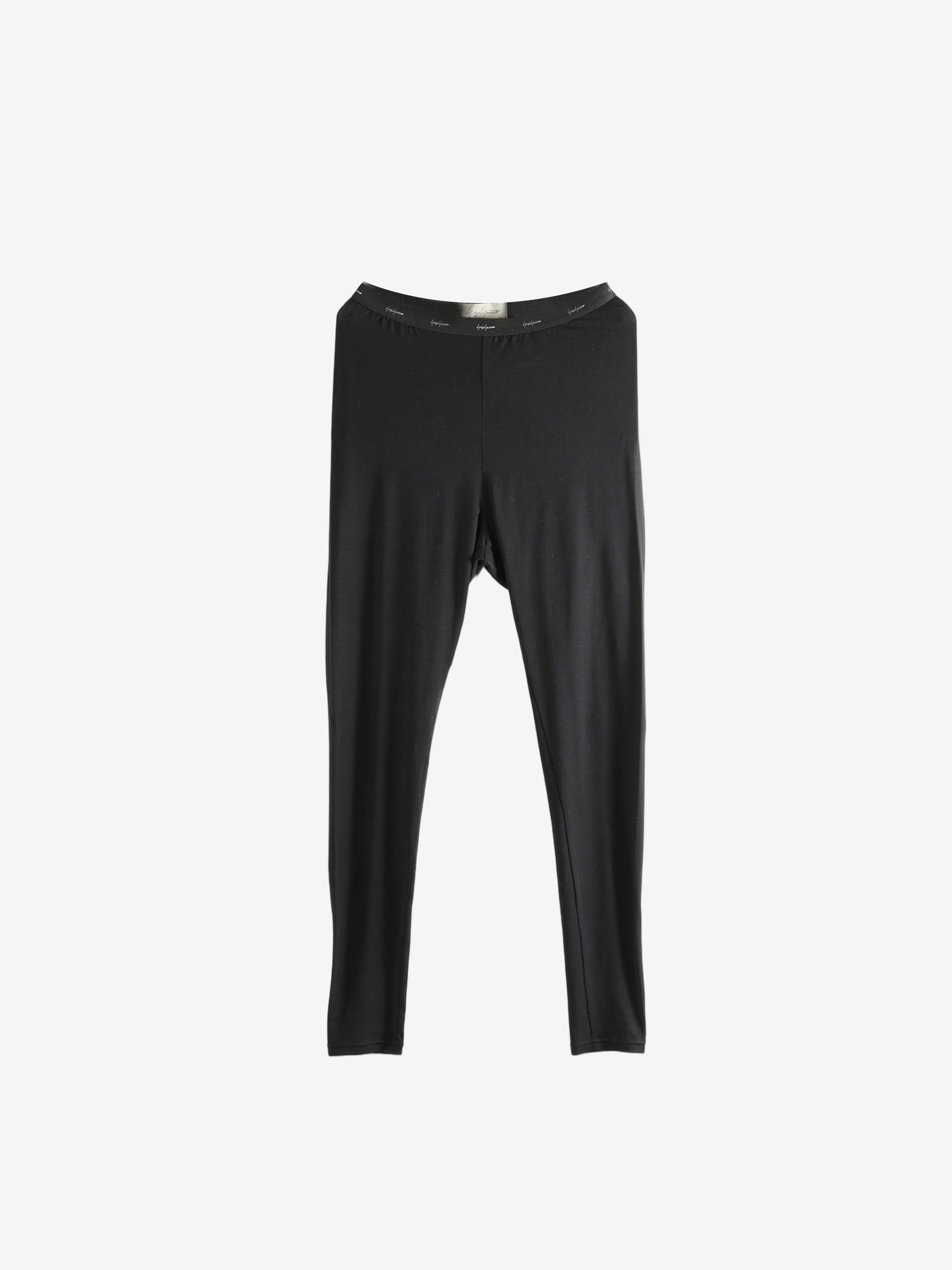 Black pants,front view