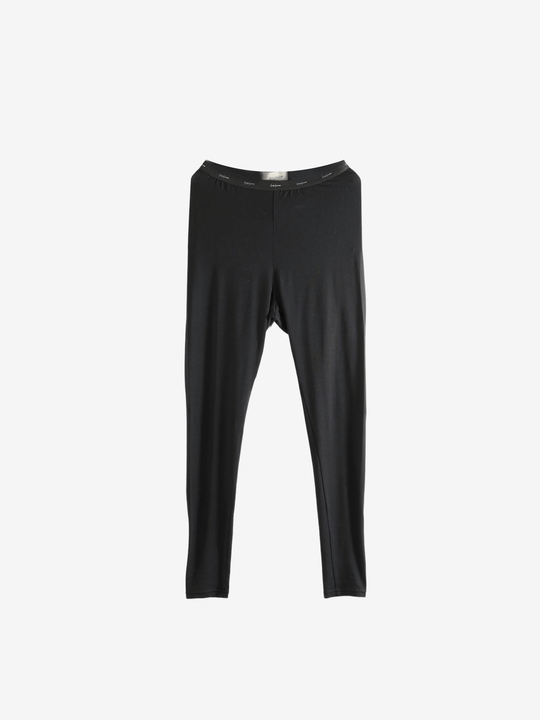 Black pants,front view