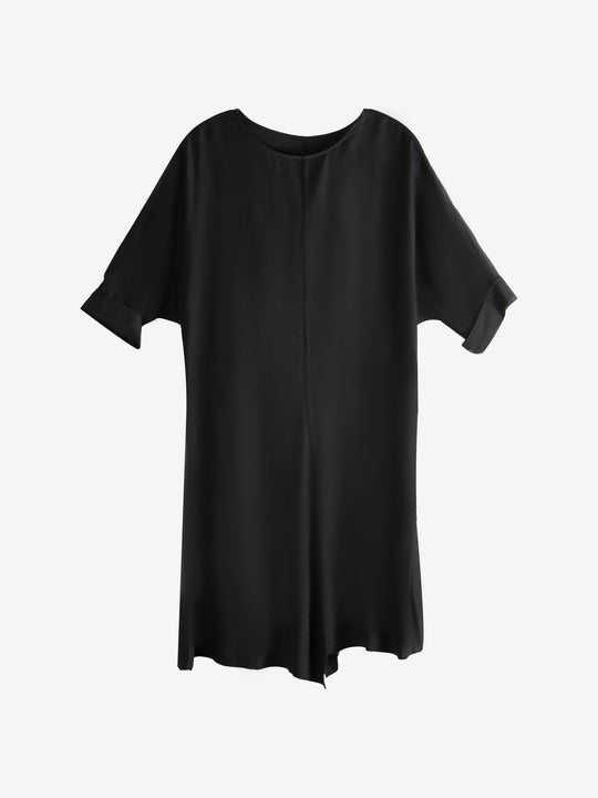 Black dress, front view