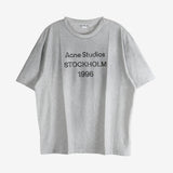 Grey t-shirt, front view