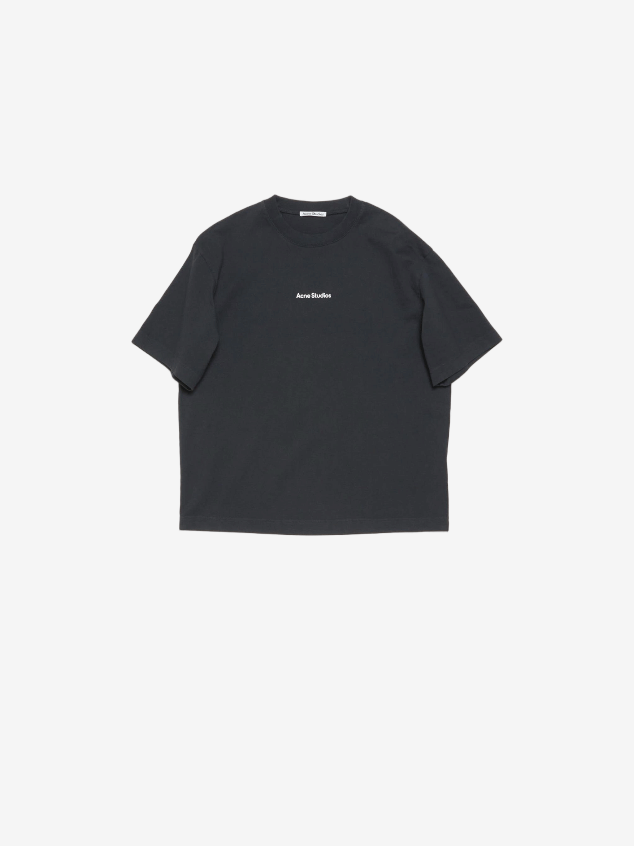 Black t-shirt, front view