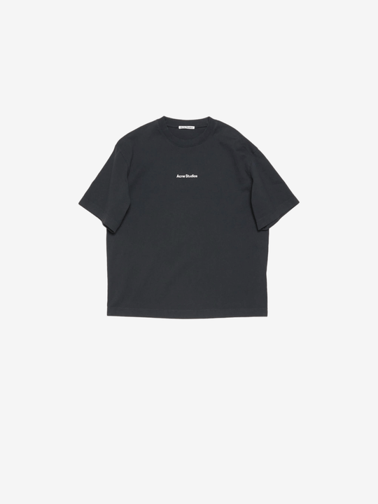 Black t-shirt, front view