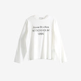 White t-shirt, front view