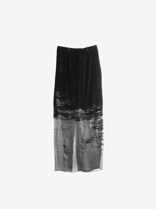 Black skirt, front view