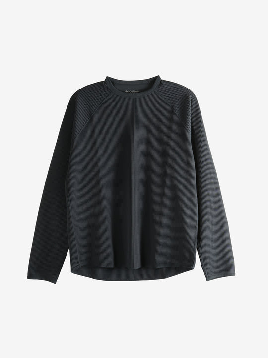 Black shirts,front view