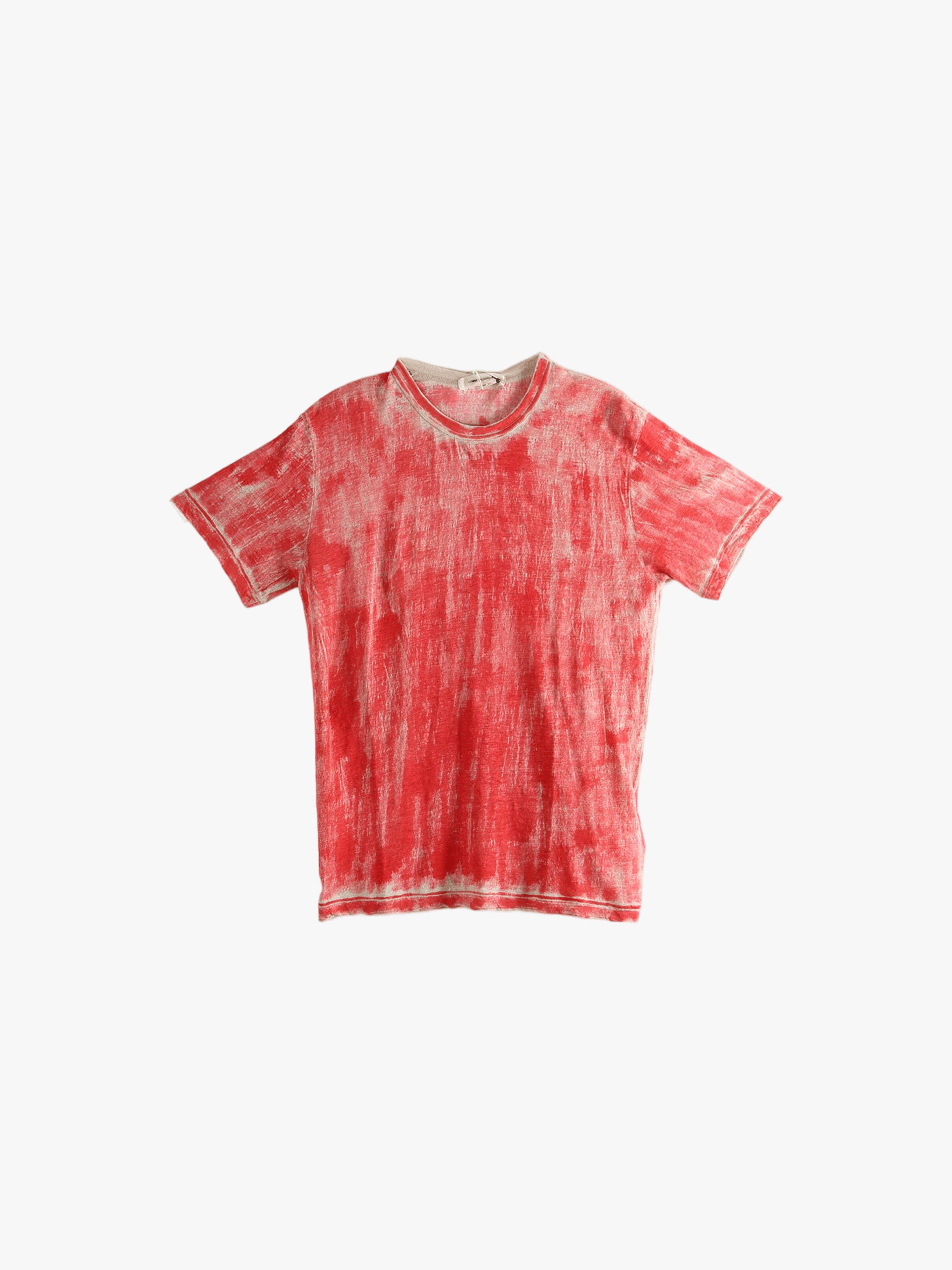 Red t-shirt,front view