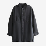 Black shirt, front view