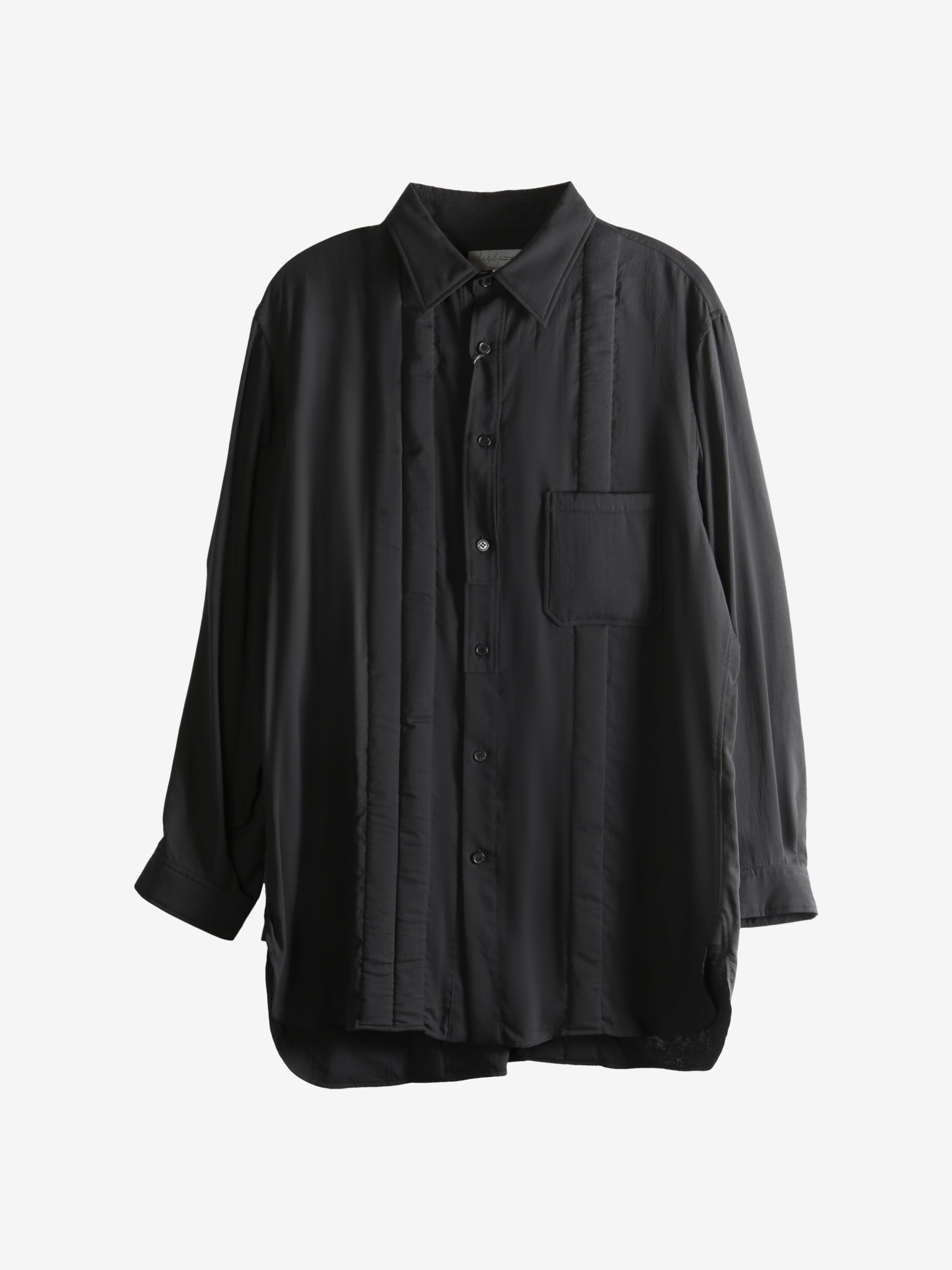 Black shirt, front view